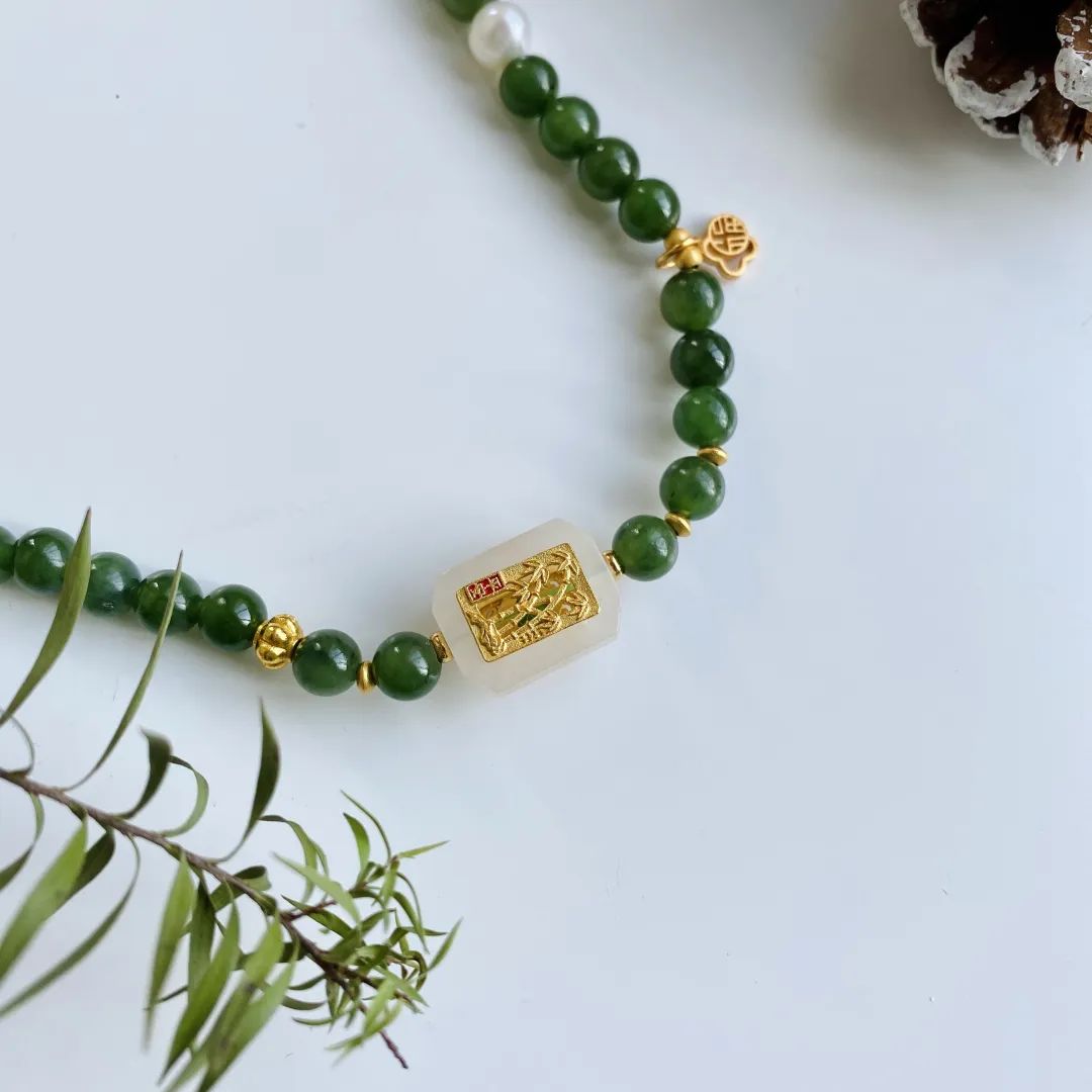 和田玉首饰_小雕刻件图片大全_翡翠首饰