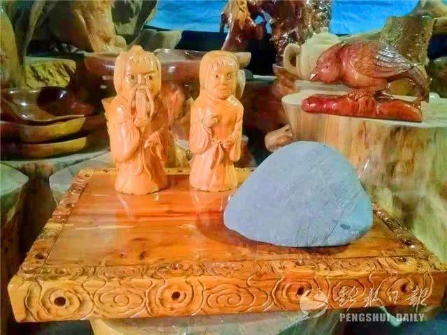 手工木雕师安廷斌_失聪者木雕艺术_最简单小木雕