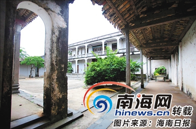 匾额_匾额由来_故宫太和殿匾额