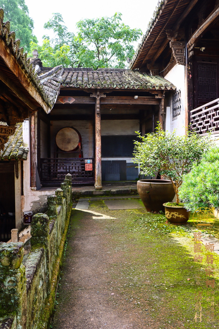 古代官员府邸的牌匾_古代府邸布局_古代官员等级与现代官员等级对照