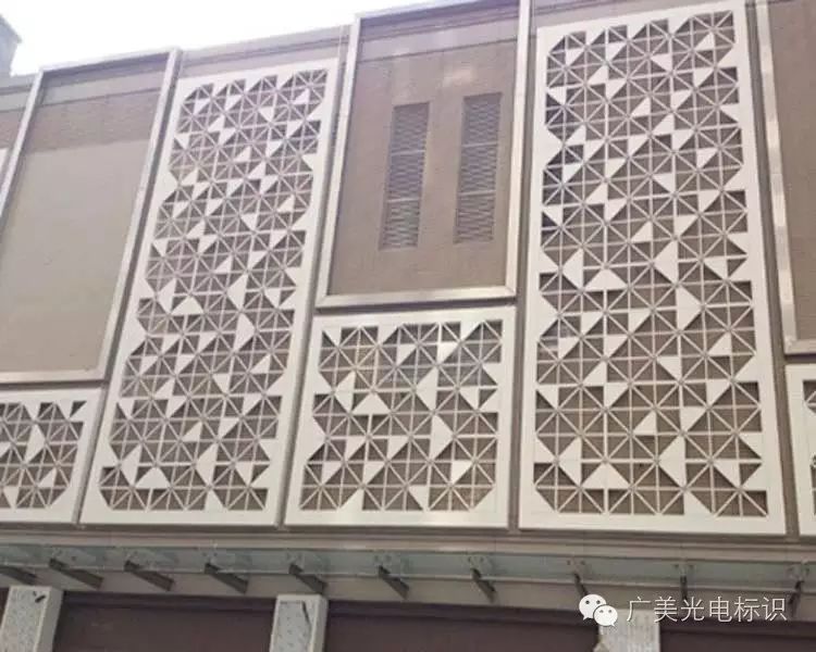 门店牌匾用什么材质_牌匾材质大全_街头牌匾材质有哪些