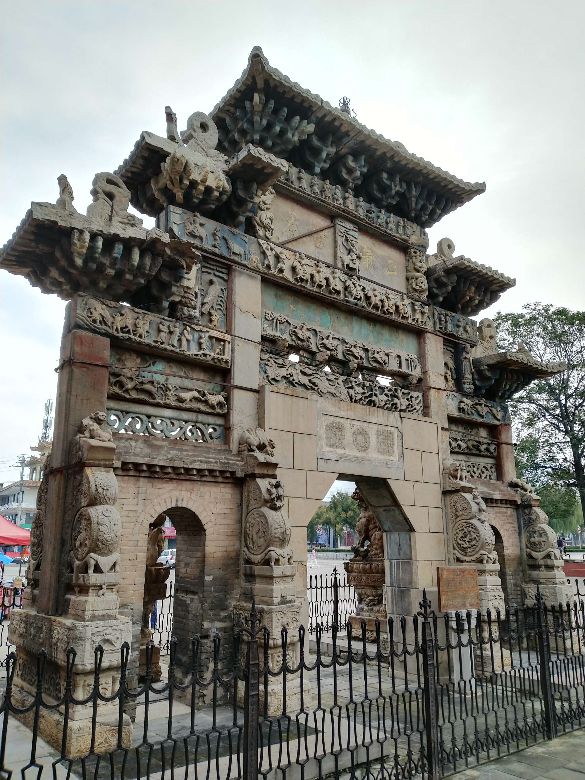 古代牌坊图片_商丘沈牌坊新村的门楼图片_石雕牌坊青石牌坊制作