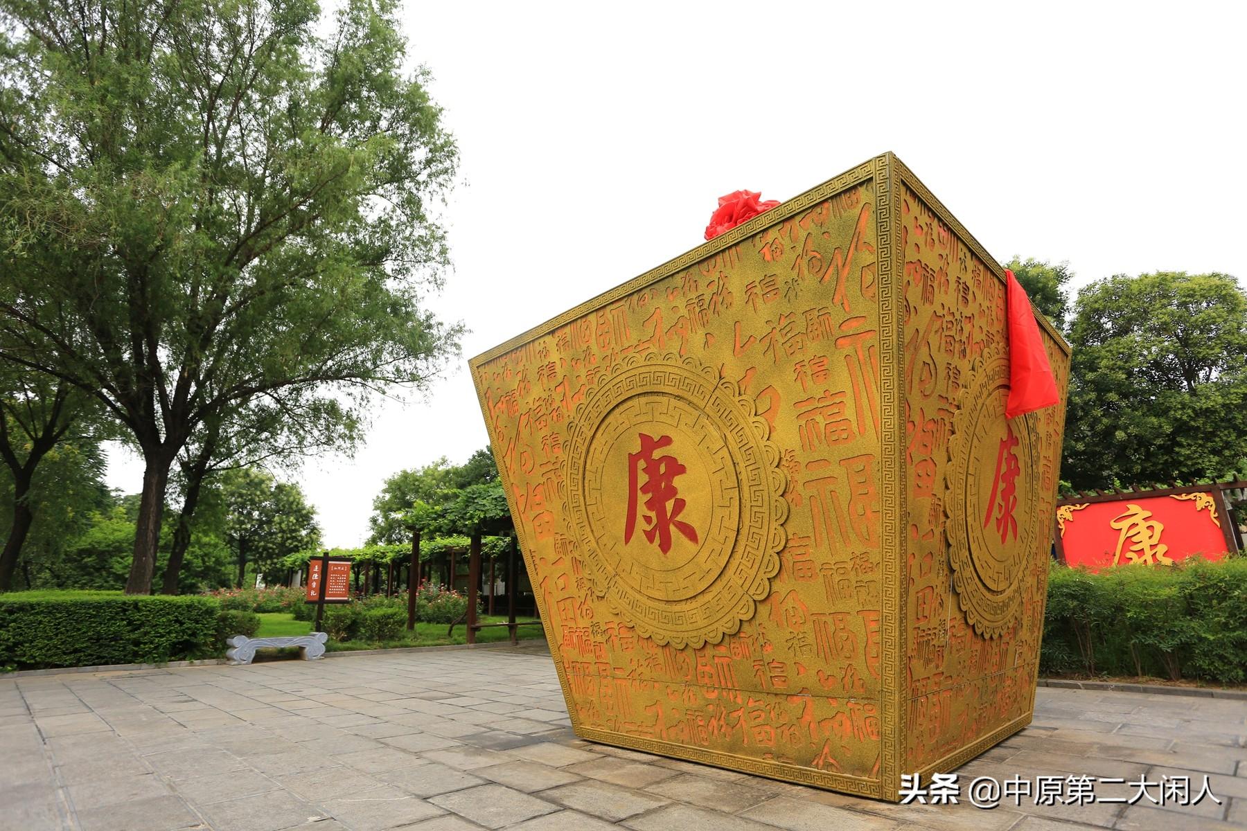 太和殿匾额_道法自然匾额_太和殿匾额怎么读
