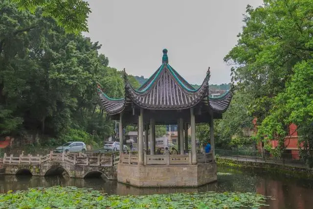 匾额_学府匾额_北大匾额京师大学堂牌匾北大招牌北京大学匾额