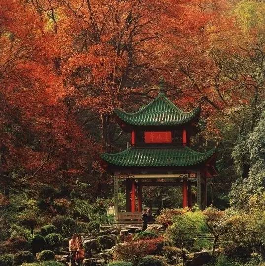 水榭上匾额_水榭什么意思_水榭亭阁的意思