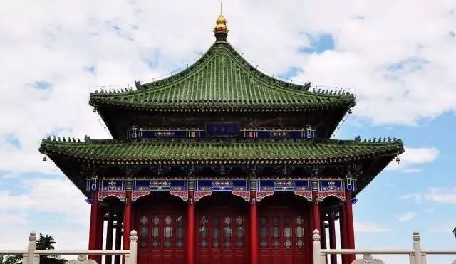 水榭亭阁的意思_水榭上匾额_水榭什么意思