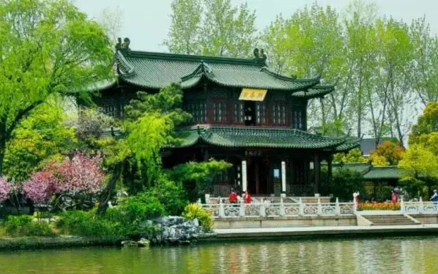 水榭上匾额_水榭什么意思_水榭亭阁的意思