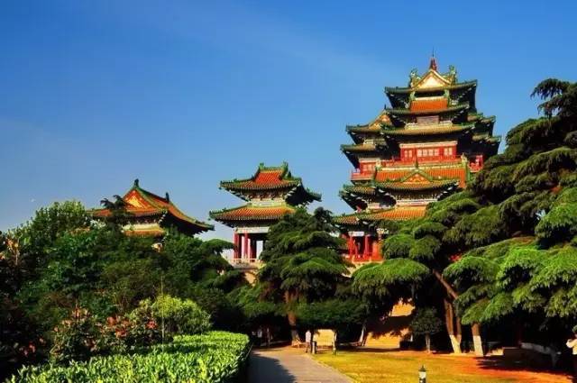 水榭上匾额_水榭什么意思_水榭亭阁的意思