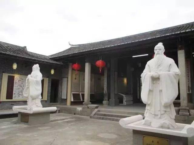匾额进士_进士匾额落款图片_进士匾额上的意思