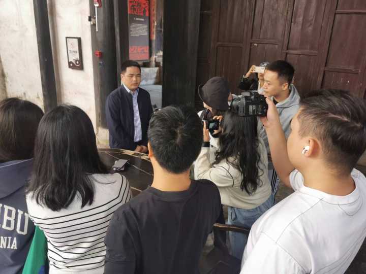 东阳木雕纪录片_东阳木雕典故_纪录东阳木雕片的作品