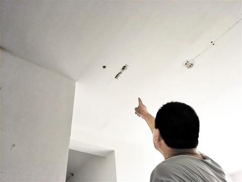 实木地板翻新维修_地板翻新实木维修电话_地板翻新实木维修多少钱