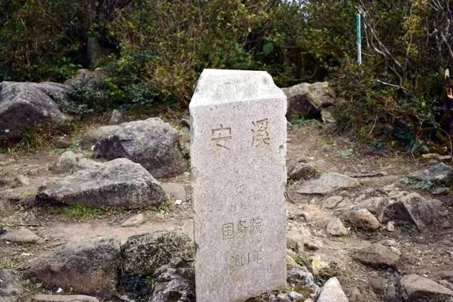 雕刻石头_普通石头雕刻_雕刻用的石头种类