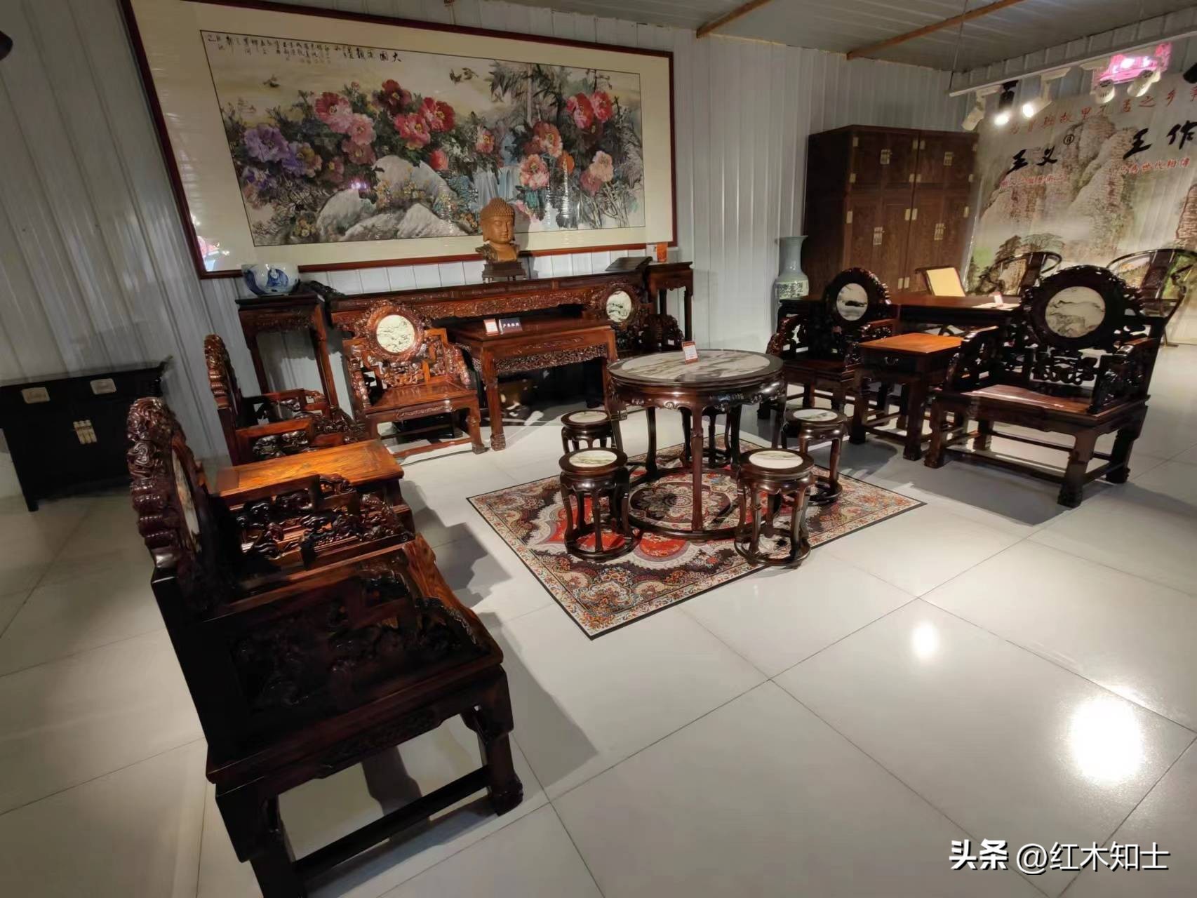 大红酸枝家具原材料特点_大红酸枝家具榫卯工艺特点_什么是好的木雕工艺
