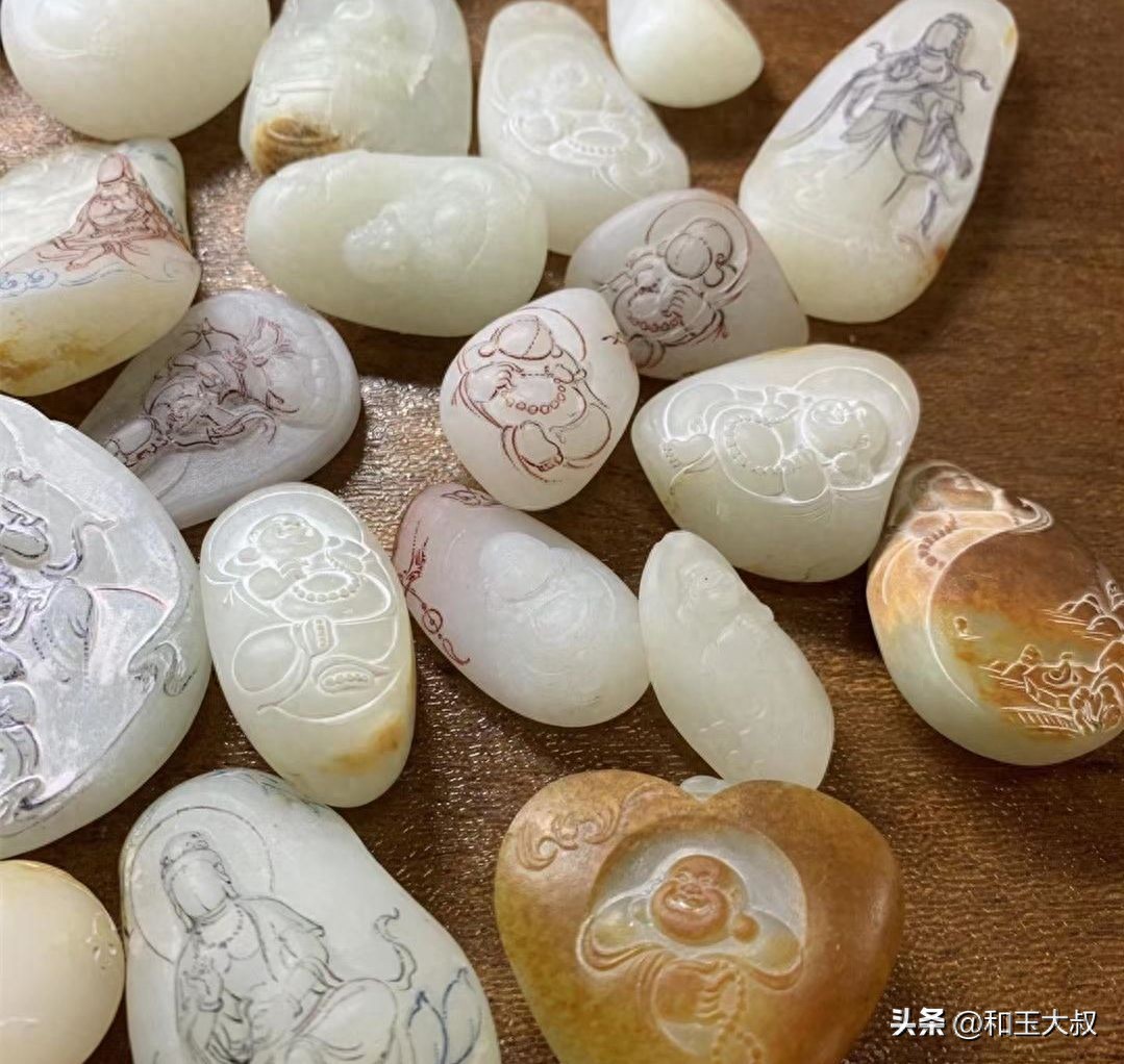 玉雕刀工技巧_简单手工雕刻_玉雕师绘画功底