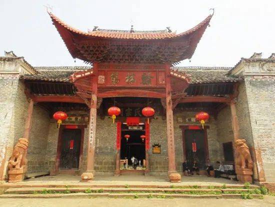 匾额披红花_秦汉时期题字牌匾额_古建筑匾额文化