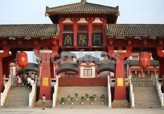 匾额披红花_古建筑匾额文化_秦汉时期题字牌匾额