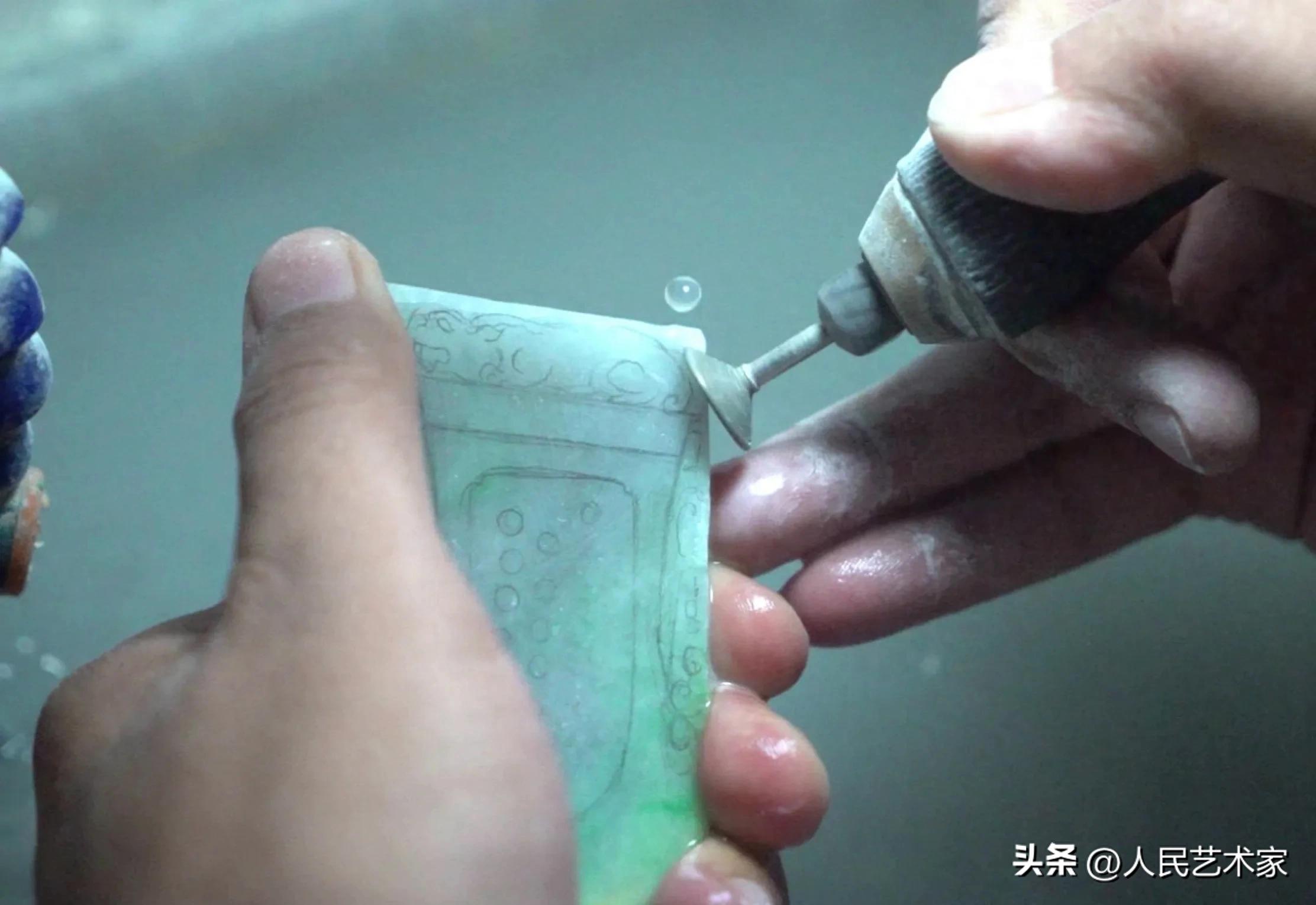 玉雕师创作瓶颈_玉雕市场困境_木雕的发展现状