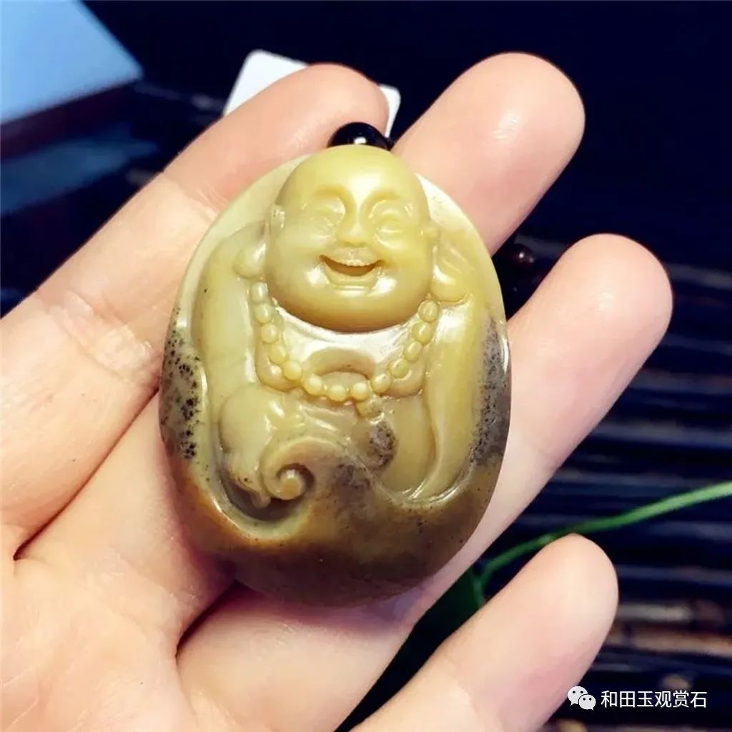 翡翠财神寓意_手把件雕刻自学图样_玉雕人物寓意
