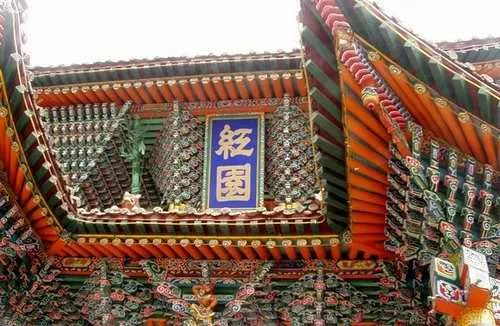 甘肃白塔寺川木匠_河湟地区木雕技艺_吉祥传统木雕图案