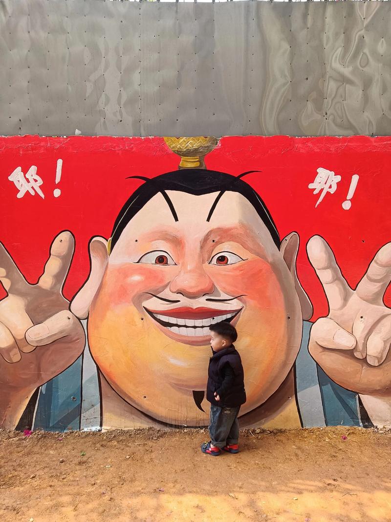 浮雕壁画前景怎么样_抖音刮腻子女孩_壁画师佳佳