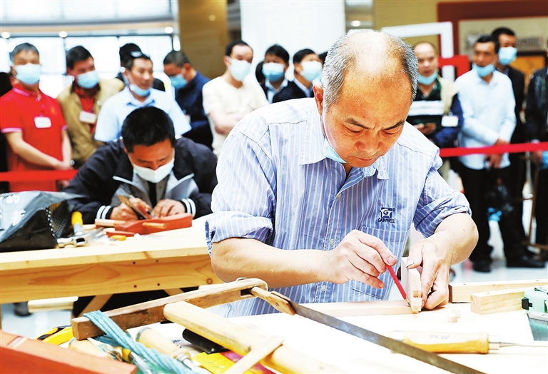 南康木匠传统技艺_南康木匠拜师学艺习俗_学木匠去哪里学