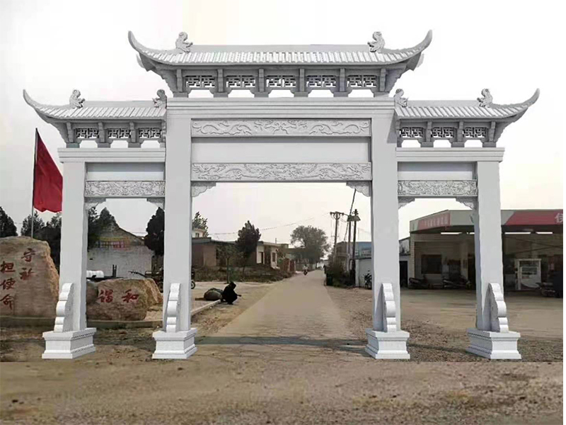 单门三楼式石牌坊_村口石雕牌坊样式_农村村口牌坊简洁大方