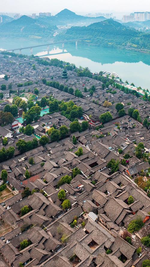 阆中古城旅游攻略_阆中匾额的特点_阆中历史文化名城