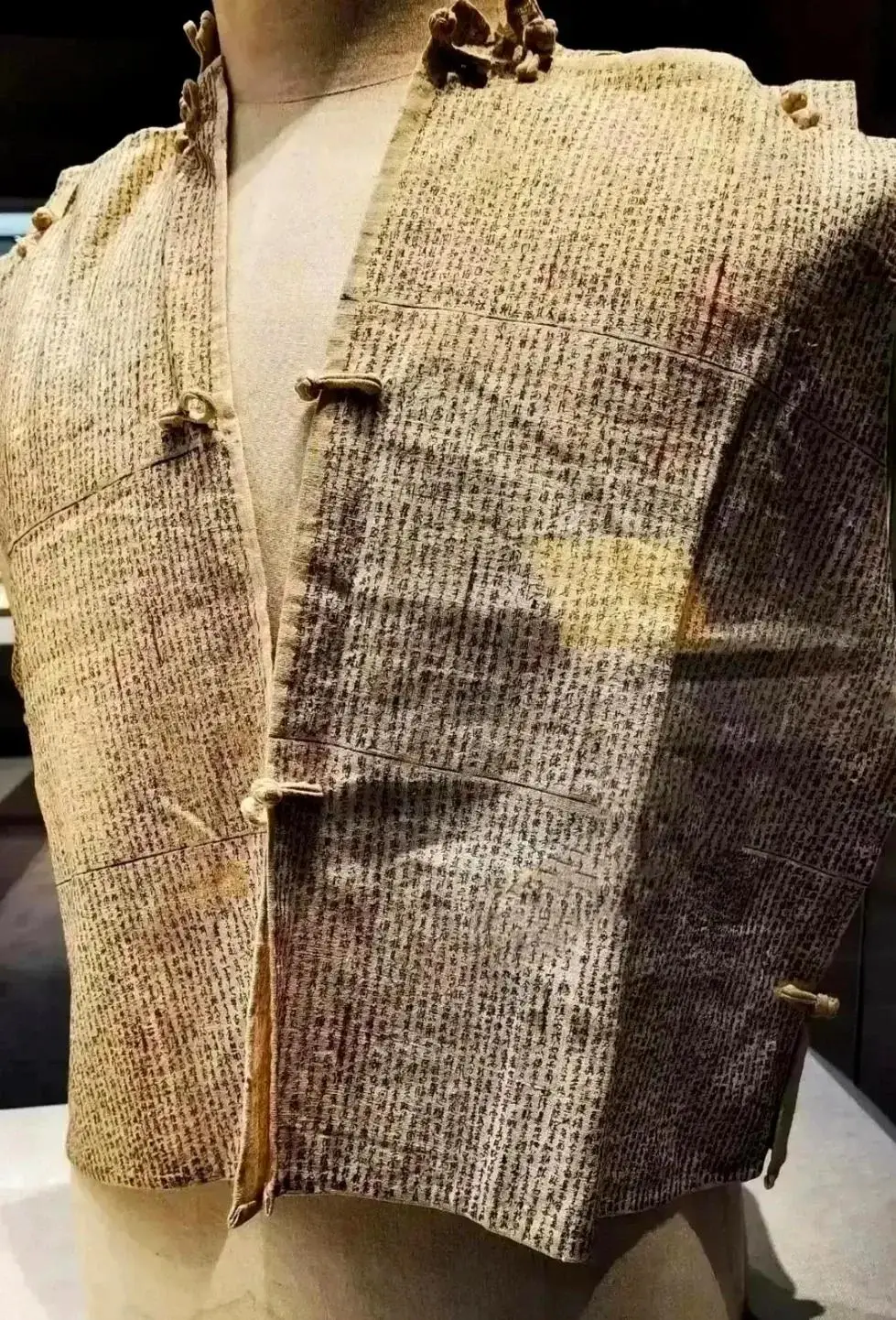 雕刻艺术品欣赏_令人惊叹的古代雕塑级工艺品_古代脑洞大开的工艺发明