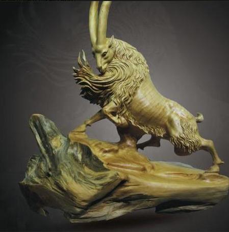 太行崖柏雕刻艺术价值_杨氏根雕非遗传承人_木雕简单小把件