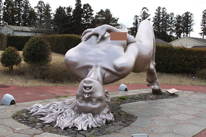 雕刻艺术品欣赏_现代雕塑文化科技融合_现代雕塑非传统材料