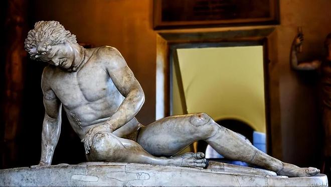 雕塑艺术欣赏_大理石雕塑杰作_雕刻艺术品欣赏