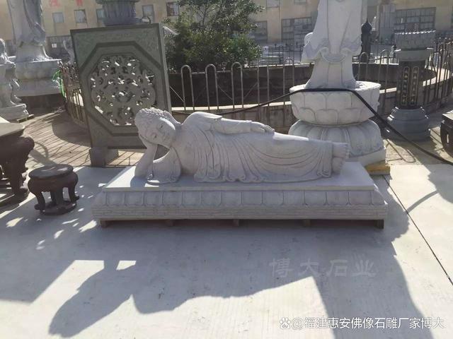 雕刻艺术品欣赏_石雕卧佛制作工艺_福建惠安石雕厂家预约