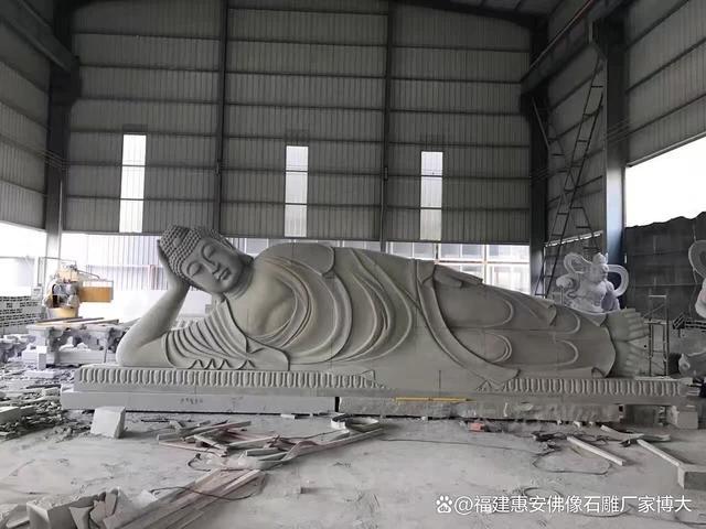福建惠安石雕厂家预约_雕刻艺术品欣赏_石雕卧佛制作工艺