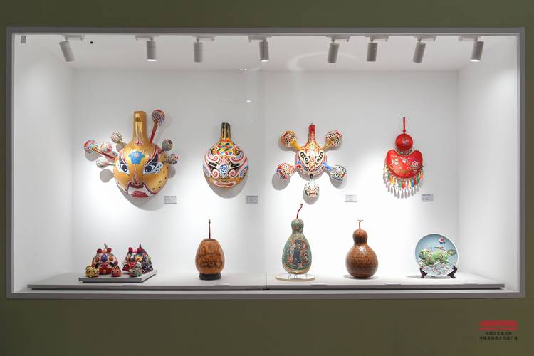 福建仙游木雕_仙游工艺美术大师_中国当代工艺美术双年展