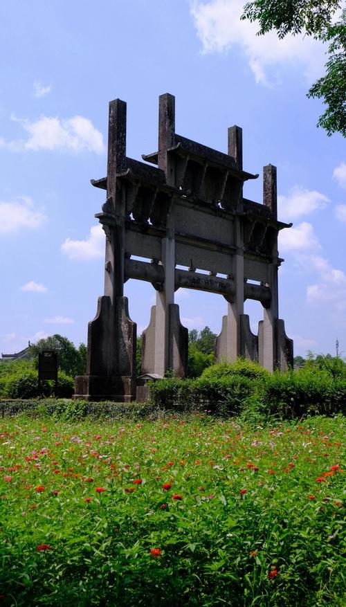 牌楼建筑艺术_实木牌匾定做_中国牌楼文化