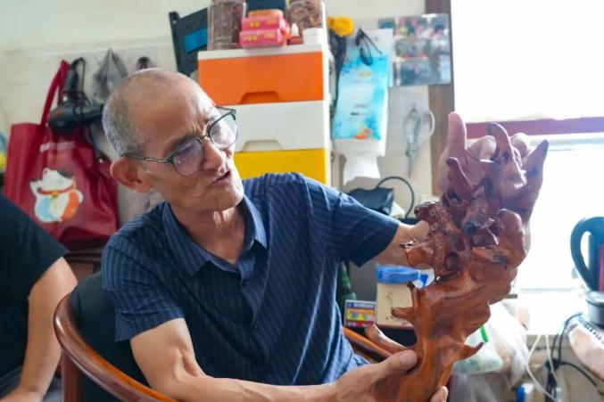 柘林镇夹路村根雕匠人汤志岳_根雕艺术创作过程分享_初学根雕如何着手