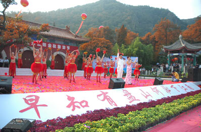 匾额是谁_独乐寺匾额题人名字_清代皇帝独乐寺诗篇