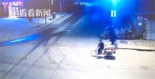 根雕不能随便在家_铁力市根雕店盗窃案_根雕工具失窃案