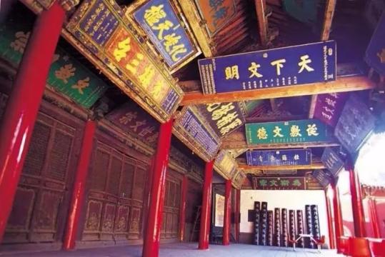 武威文庙匾额文化_凉州儒学院匾额历史_凉亭的匾额