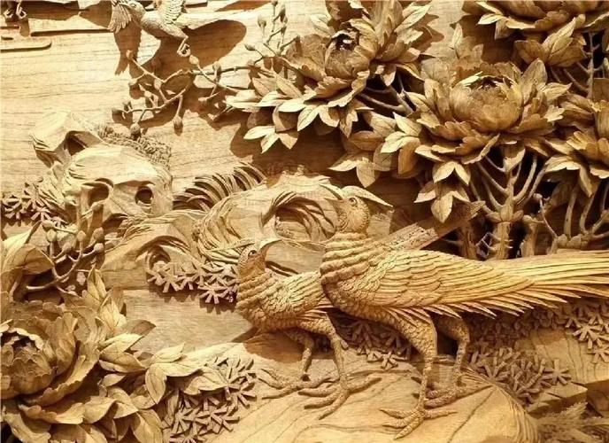 剑川县木雕龙头企业_云南的木雕之乡是哪里_剑川县木雕产业