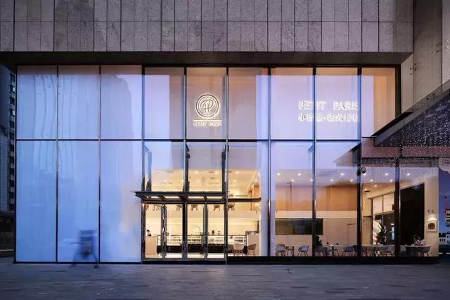 门头什么颜色聚财生财_店主门头设计雷区_连锁店铺门头设计