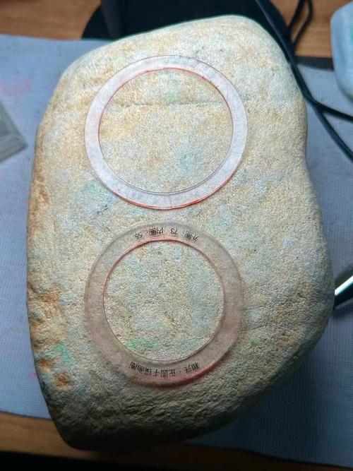 直播间赌石套路_赌石直播间骗局_翡翠原石