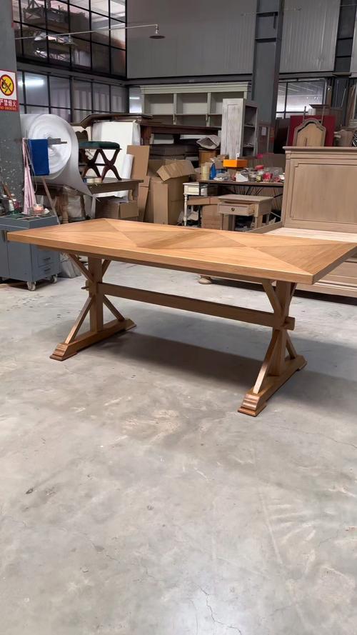 手工创意休闲桌制作过程_木头改造设计教程_幼儿简单木头手工