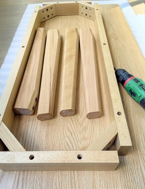 手工创意休闲桌制作过程_幼儿简单木头手工_木头改造设计教程