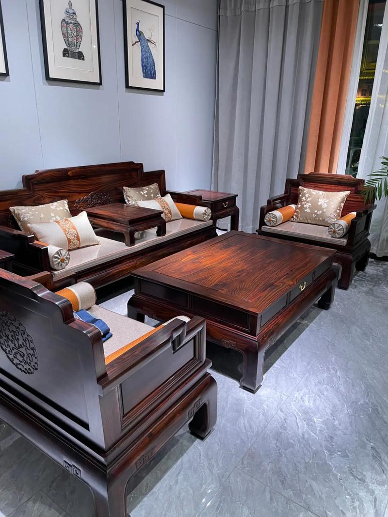 红木沙发选购标准_红木沙发材质工艺设计_红木中那种最好
