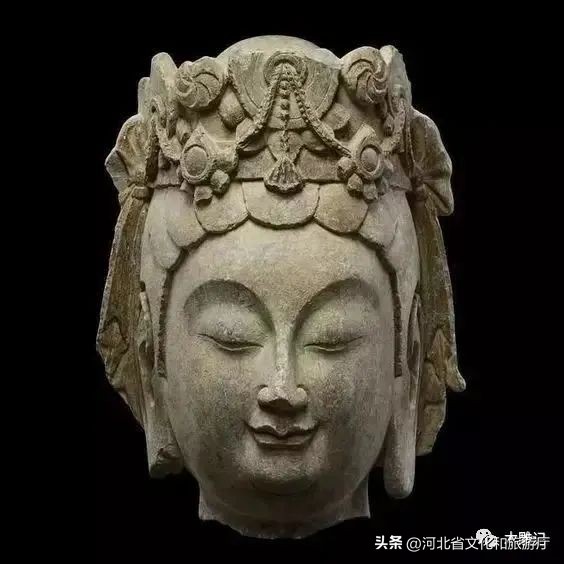 北齐雕塑艺术_北齐佛像风格特点_雕刻菩萨图案大全