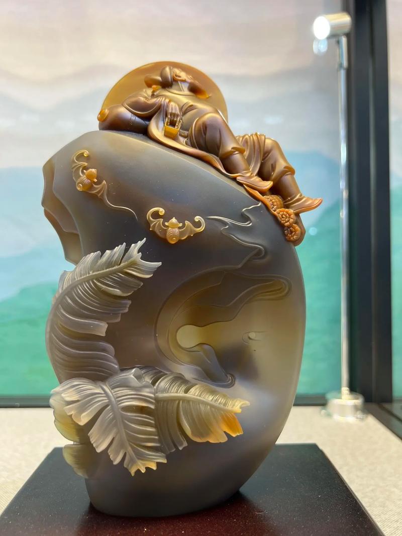 翡翠观音雕刻艺术_天工奖获奖作品_雕刻菩萨图案大全