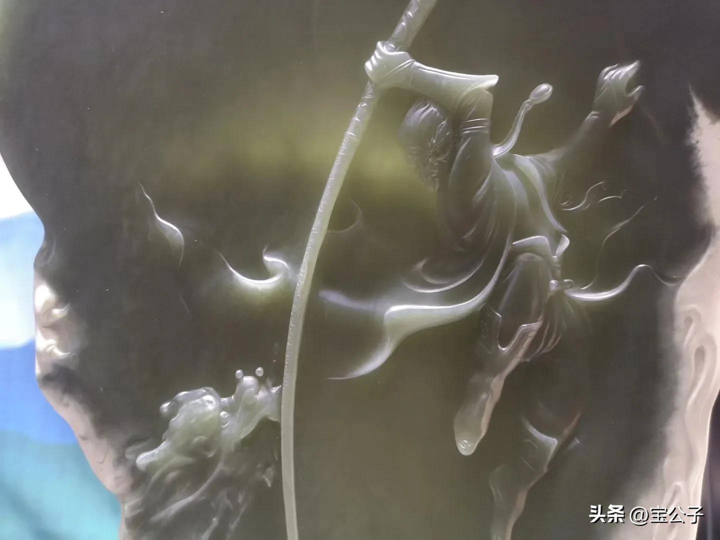 雕刻菩萨图案大全_天工奖获奖作品_翡翠观音雕刻艺术