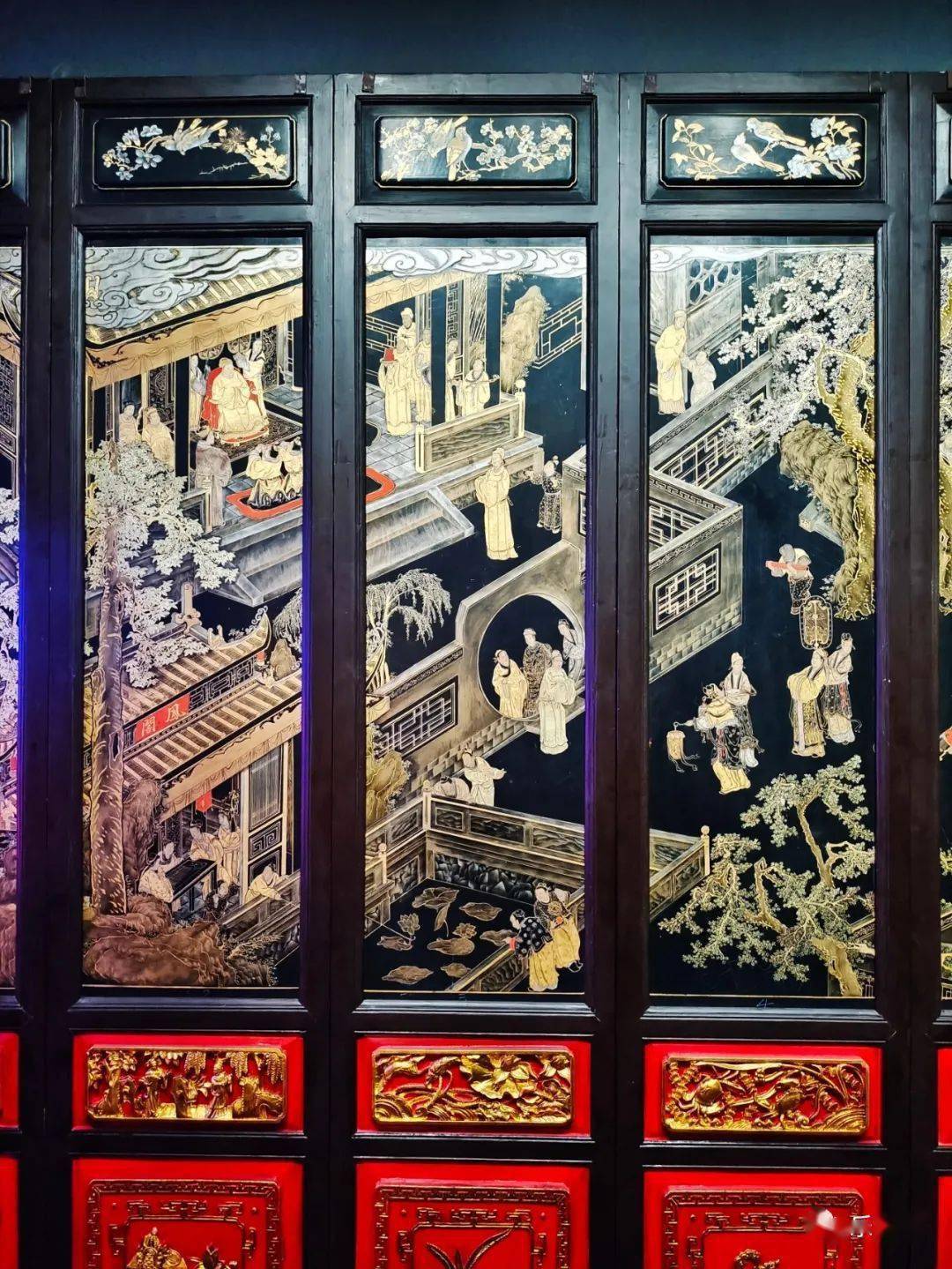 岭南金漆木雕 描金漆绘精品展 深圳博物馆_木雕清明上河图