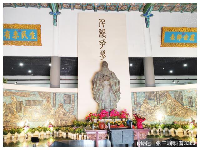 大门牌匾四个字大全_康熙皇帝御笔匾额_雍正皇帝生民未有匾